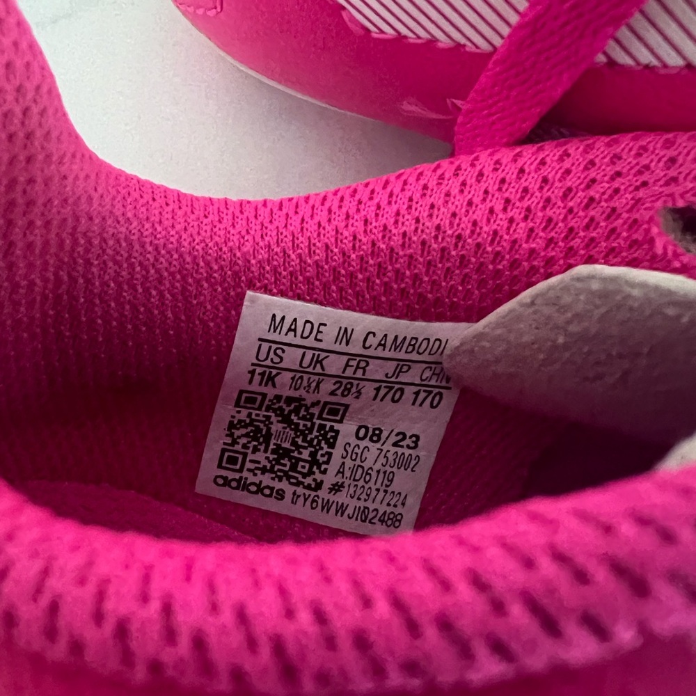Adidas Kids Fuchsia and White Soccer Cleats - Picture 2 of 3